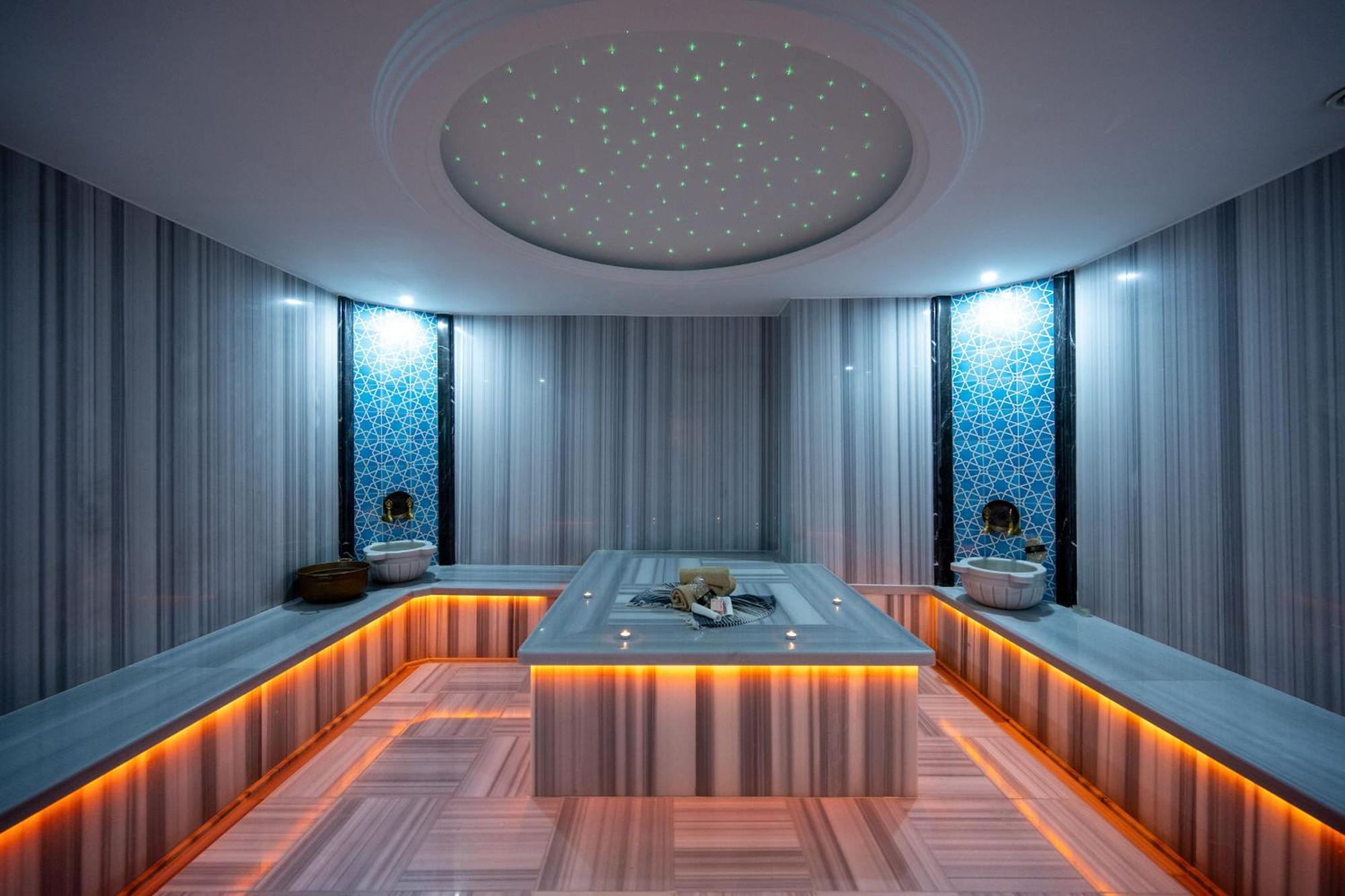 Vess Hotel Istanbul Exterior photo